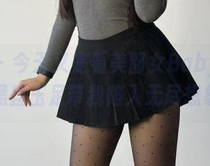 微密圈 – 今天又是看美邵女Baby的日子，黑丝玉足带我陷入无尽想象。