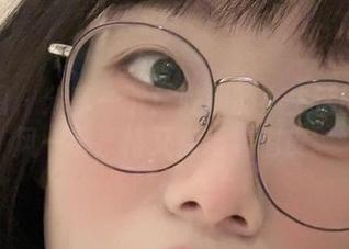 微密圈 – 分享一下！胜利的小生活的修女风—既严格又点缀着俏皮。