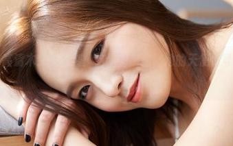 蜜桃社 – 高清木奈奈时刻：这个图册里，她的天使信号是不是太强了？