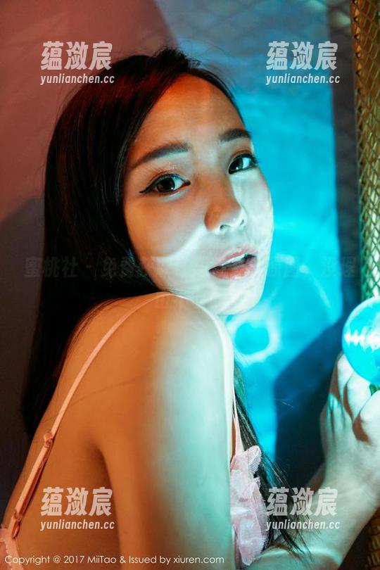 蜜桃社 - 免费获取许思铭白丝原图，没理由不收藏