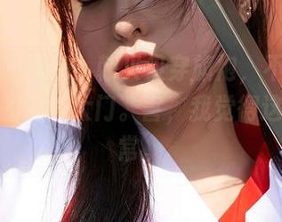 蜜桃社 – 图集：韩贝贝穿旗袍，不小心开启了我的审美大门。害，我觉得这不太正常。