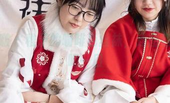 袜啵啵 – 稚予的咖啡色丝袜，连图包都想喝一口