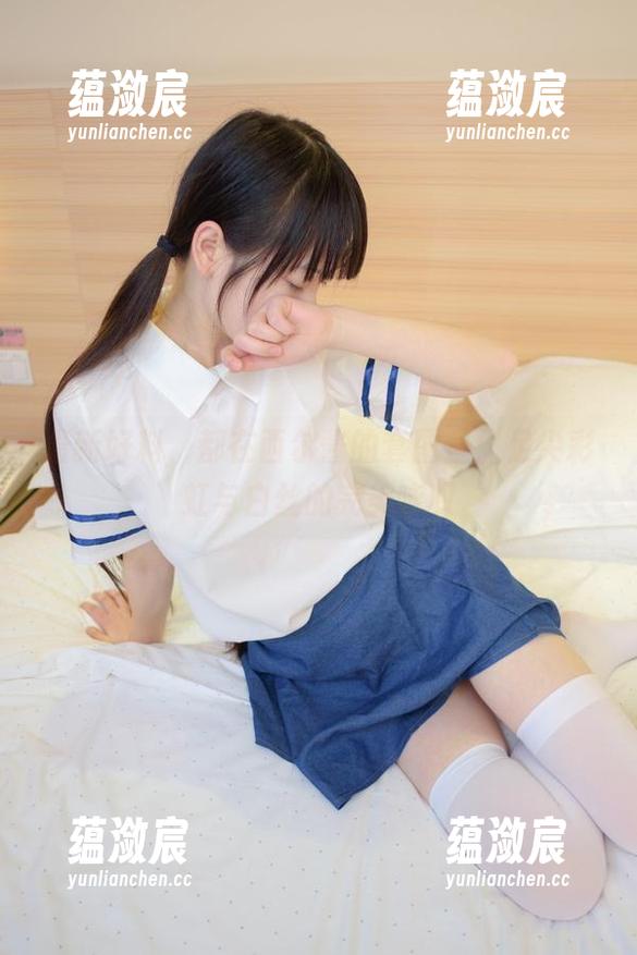 最新好料，都在西尔酱的套图里：足尖彩虹与白丝的完美咏叹