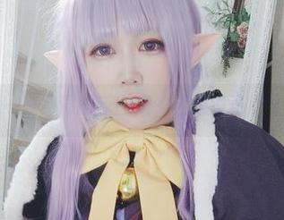 看里见年一双马尾的新图集，谁还说马尾不够抢镜？