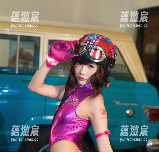 铭铭kizami的镂空写真：细节好到让你想钻进去！