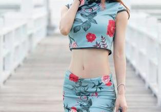 魅妍社 – Ashely丽丽再度化身女神，最新图片令人忍不住想多看几眼～这角度、这神情，绝了。