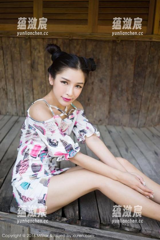 魅妍社 - Olivia童安琪的校服合集，让人不小心就点进去观看了，轻轻松松就被吸引了。