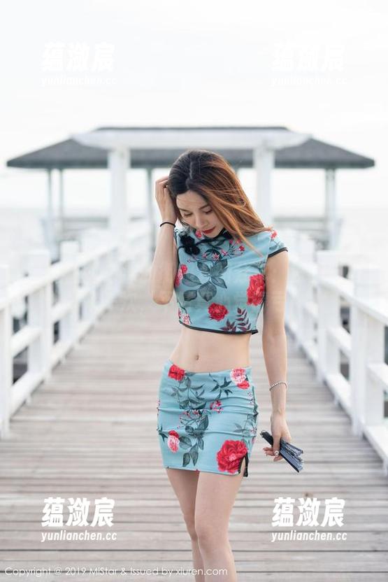 魅妍社 - 白沫的御姐套图分享：没见过再来一次，不然真心觉得亏！